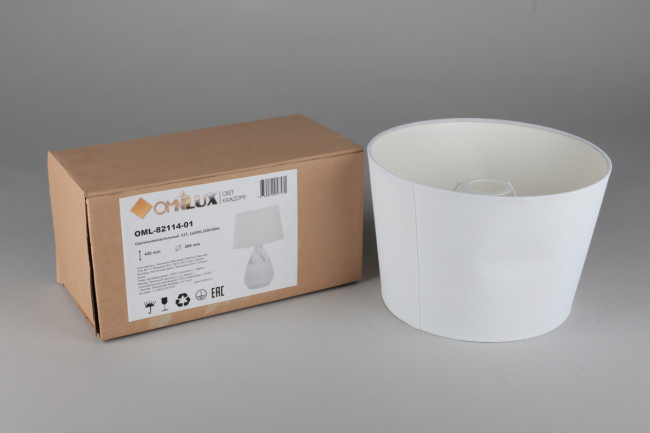 Настольная лампа Omnilux OML-82114-01 Настольная лампа Omnilux OML-82114-01