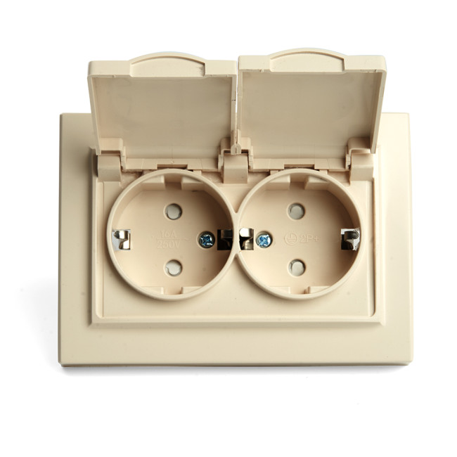 Розетка 2-местная с/з с крышкой Stekker Эрна PST16-9015-02 49137 Розетка 2-местная с/з с крышкой Stekker Эрна PST16-9015-02 49137