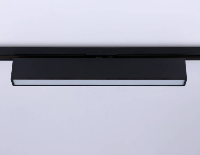 Трековый однофазный светильник Ambrella Light Track System GL6777