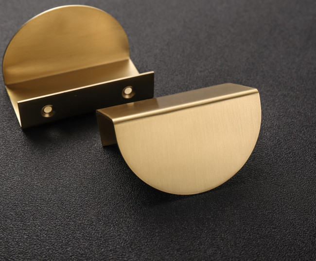 Ручка-скоба HK008 brass Ручка-скоба HK008 brass