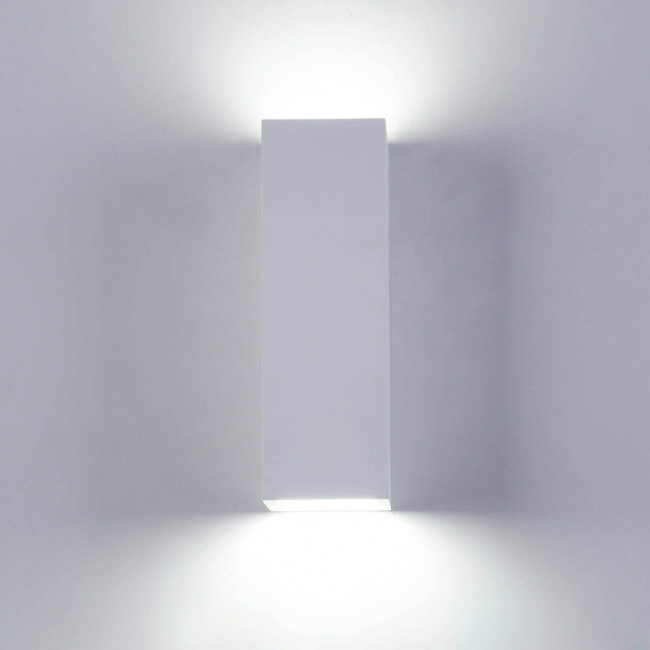 Настенный светодиодный светильник Maytoni Parma C190-WL-02-W
