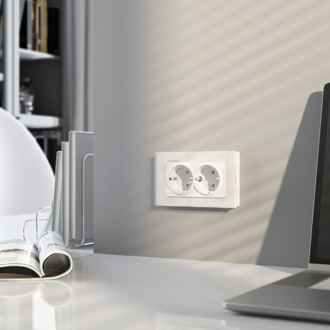 Розетка двойная с заземлением Werkel 4690389192111 W1172061 a062410