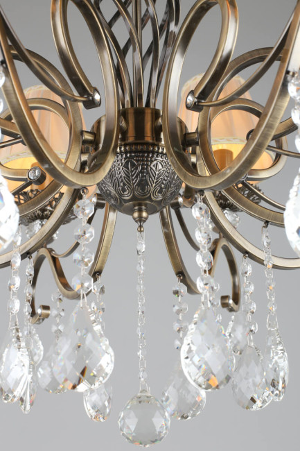 Подвесная люстра Omnilux Belluno OML-79113-08 Подвесная люстра Omnilux Belluno OML-79113-08