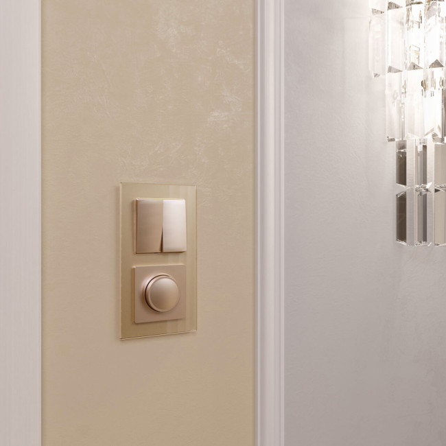 Рамка на 2 поста Werkel Favorit шампань W0021111 4690389159596 Рамка на 2 поста Werkel Favorit шампань W0021111 4690389159596