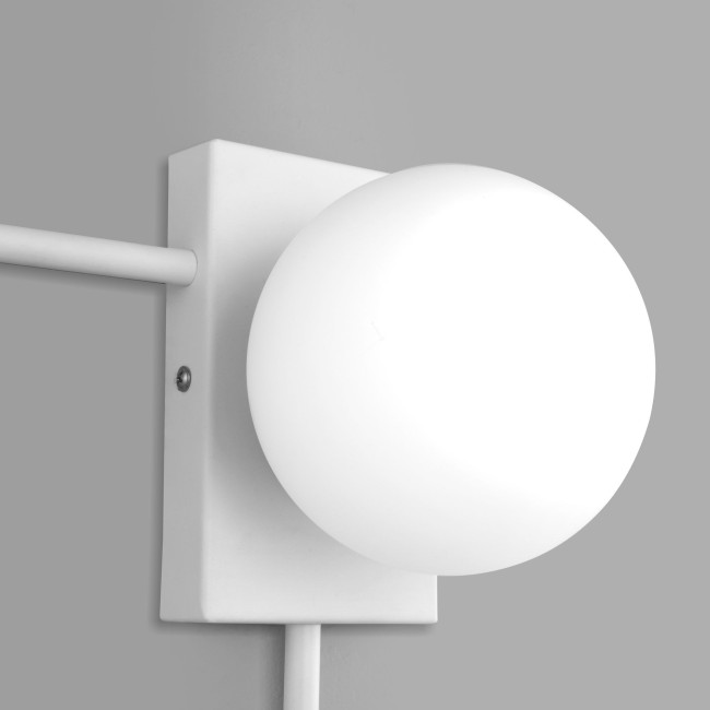 Бра Eurosvet Fredo 40034/1 белый a061470