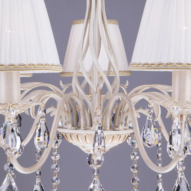 Подвесная люстра Eurosvet 3637/7 белый с золотом/прозрачный хрусталь Strotskis Подвесная люстра Eurosvet 3637/7 белый с золотом/прозрачный хрусталь Strotskis