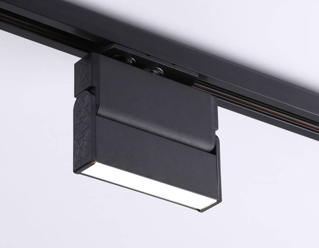 Трековый однофазный светильник Ambrella Light Track System GL6803