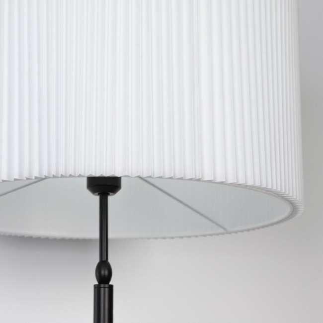 Торшер Eurosvet Notturno 01163/1 черный a065669 Торшер Eurosvet Notturno 01163/1 черный a065669