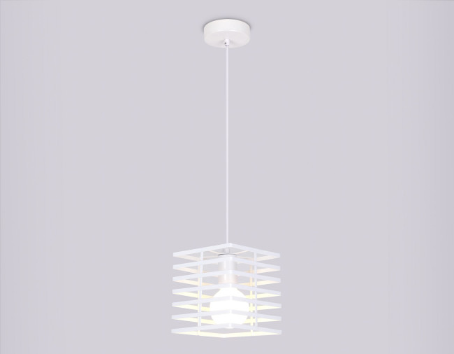 Подвесной светильник Ambrella Light Traditional TR8410
