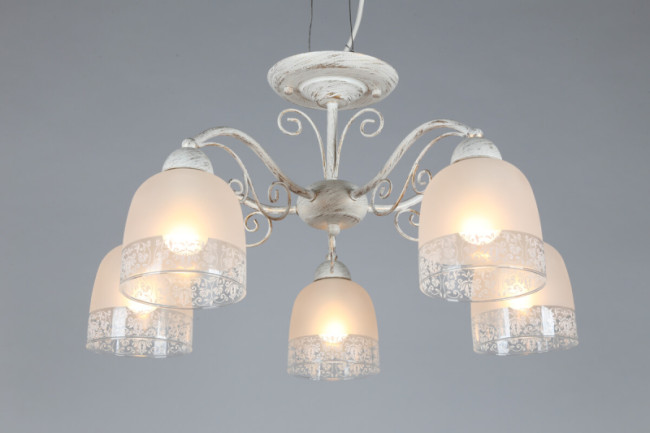 Потолочная люстра Omnilux Ferraro OML-54907-05 Потолочная люстра Omnilux Ferraro OML-54907-05