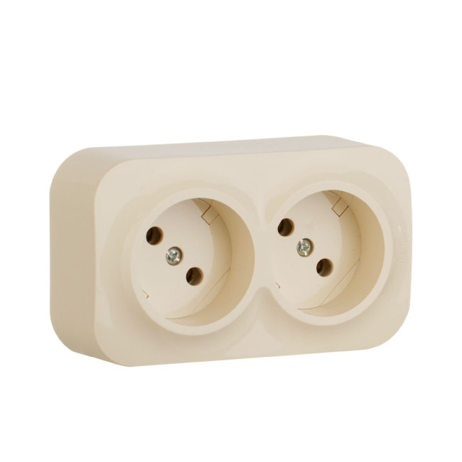 Розеточный блок двойной б/з Legrand Quteo 782261 Розеточный блок двойной б/з Legrand Quteo 782261