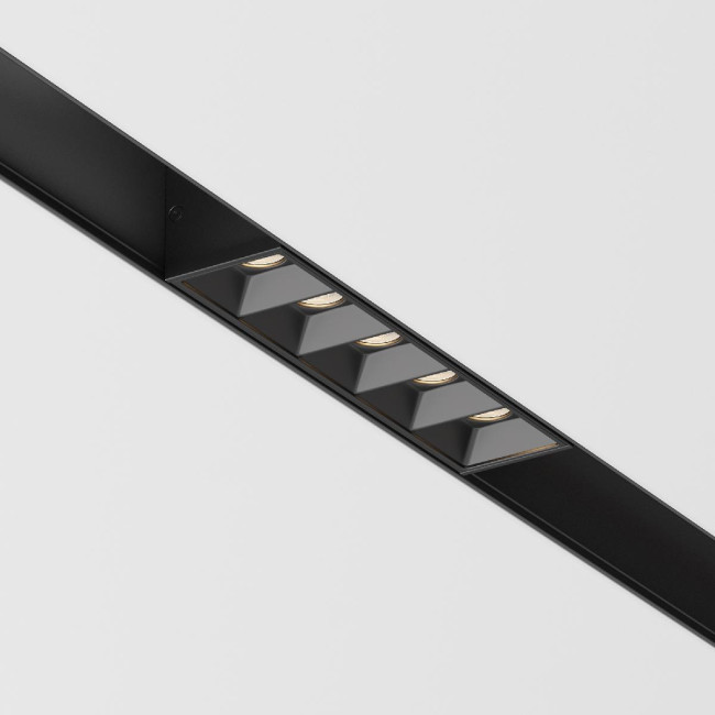 Трековый светильник Maytoni Technical Points TR076-2-10W3K-B Трековый светильник Maytoni Technical Points TR076-2-10W3K-B