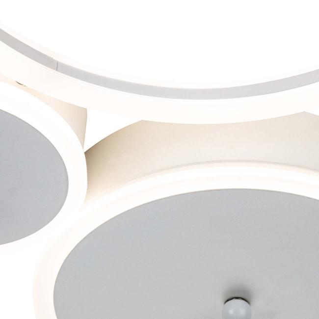 Потолочная люстра Escada Saturn 10268/6LED White Потолочная люстра Escada Saturn 10268/6LED White