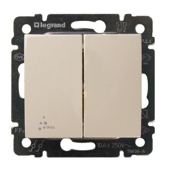 Переключатель двухклавишный Legrand Valena 10A 250V IP44 cлоновая кость 774198 Переключатель двухклавишный Legrand Valena 10A 250V IP44 cлоновая кость 774198