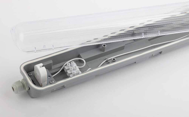 Настенно-потолочный светильник ЭРА SPP-101 SPP-101-0-001-120 Б0043655 Настенно-потолочный светильник ЭРА SPP-101 SPP-101-0-001-120 Б0043655