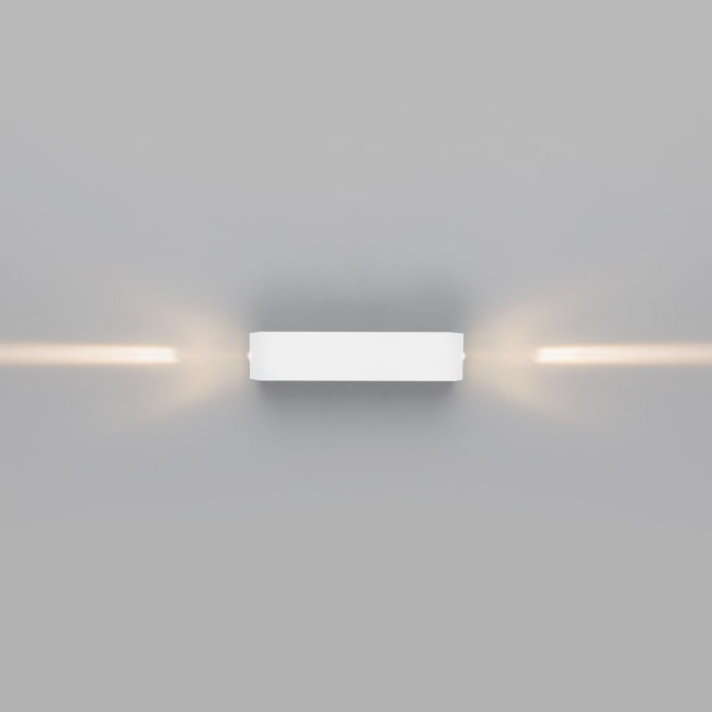 Уличный настенный светильник Elektrostandard Blaze 4690389179174 Уличный настенный светильник Elektrostandard Blaze 4690389179174