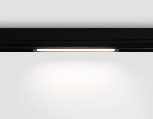 Трековый магнитный светильник Ambrella Light Magnetic 220V GL1262 Трековый магнитный светильник Ambrella Light Magnetic 220V GL1262