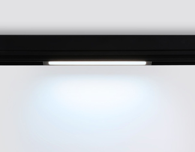 Трековый магнитный светильник Ambrella Light Magnetic 220V GL1262 Трековый магнитный светильник Ambrella Light Magnetic 220V GL1262