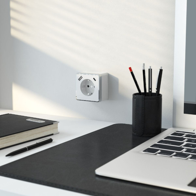 Розетка с заземлением, шторками и USB Werkel Gallant 4690389179594 W5071701 a057698