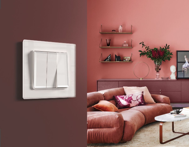 Рамка трехместная Ambrella Volt Platos AF330103 Рамка трехместная Ambrella Volt Platos AF330103