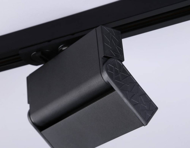 Трековый однофазный светильник Ambrella Light Track System GL6813