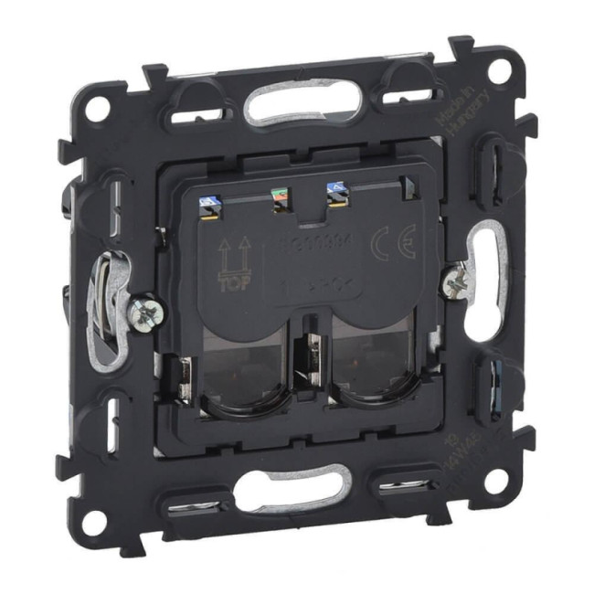 Информационная розетка RJ45 двойная Legrand Valena Мех In Matic Life 5 кат UTP 753041