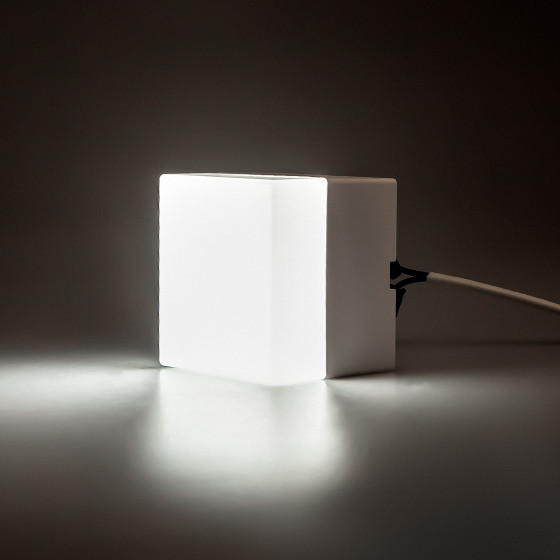 Светодиодный соединительный модуль Эра SML-AC-W-4K-04 Б0050958 Светодиодный соединительный модуль Эра SML-AC-W-4K-04 Б0050958