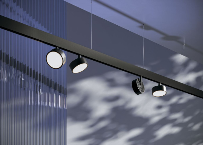 Трековый светильник Maytoni Rado TR040-2-18W4K Трековый светильник Maytoni Rado TR040-2-18W4K