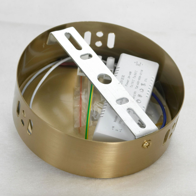 Подвесная люстра Lussole Concord LSP-7021 Подвесная люстра Lussole Concord LSP-7021