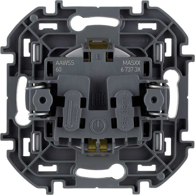 Розетка с/з со шторками Legrand Inspiria 673732 Розетка с/з со шторками Legrand Inspiria 673732