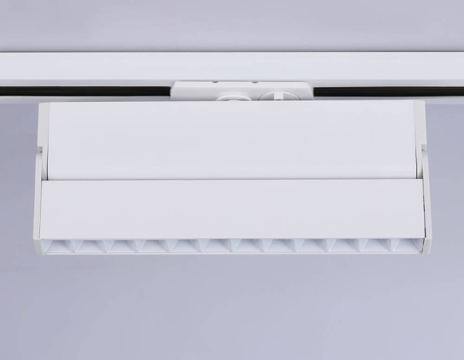 Трековый однофазный светильник Ambrella Light Track System GL6816 Трековый однофазный светильник Ambrella Light Track System GL6816