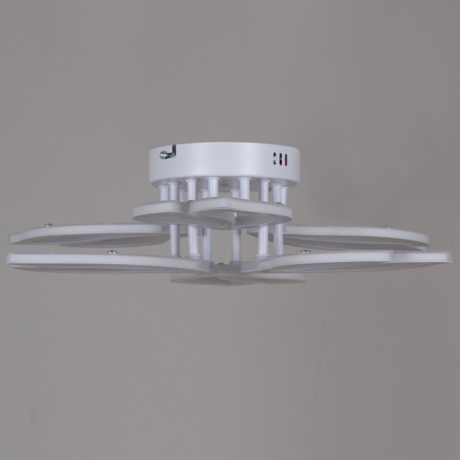 Потолочная люстра Reluce 00150-0.3-3+3 WH Потолочная люстра Reluce 00150-0.3-3+3 WH