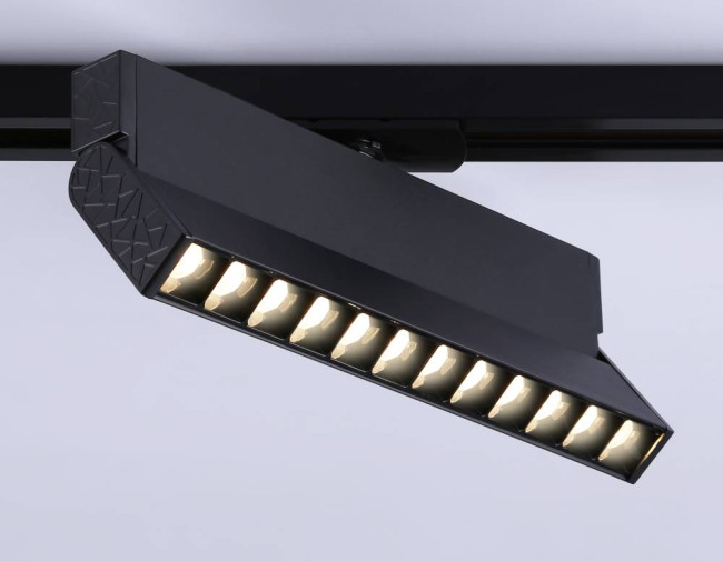 Трековый однофазный светильник Ambrella Light Track System GL6817 Трековый однофазный светильник Ambrella Light Track System GL6817