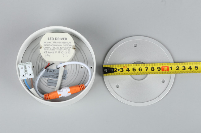 Потолочный светодиодный светильник Omnilux Salentino OML-100909-12 Потолочный светодиодный светильник Omnilux Salentino OML-100909-12