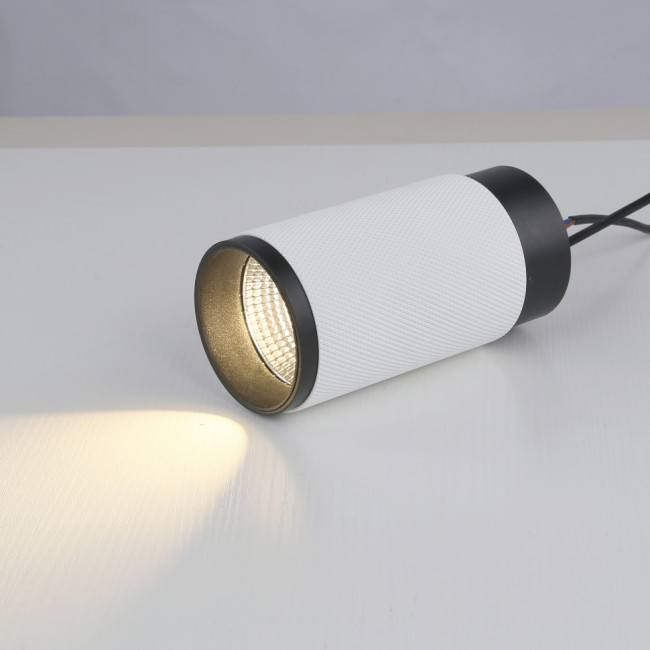 Накладной светильник iLedex Delta 1954-10W-3000K-36 BK+WH Накладной светильник iLedex Delta 1954-10W-3000K-36 BK+WH