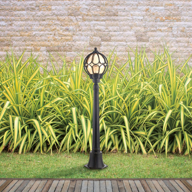 Уличный светильник Maytoni Via O023FL-01G