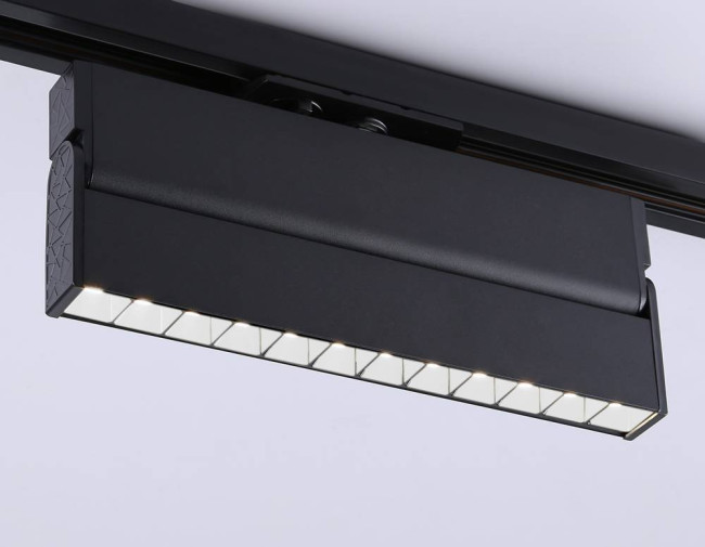 Трековый однофазный светильник Ambrella Light Track System GL6819 Трековый однофазный светильник Ambrella Light Track System GL6819