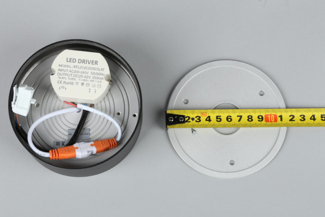 Потолочный светодиодный светильник Omnilux Salentino OML-100919-12 Потолочный светодиодный светильник Omnilux Salentino OML-100919-12