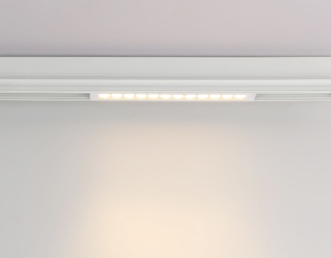 Трековый магнитный светильник Ambrella Light Magnetic 220V GL1301 Трековый магнитный светильник Ambrella Light Magnetic 220V GL1301