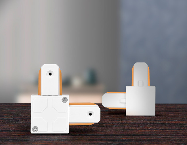 Коннектор угловой однофазный Ambrella Light Track System GL7070