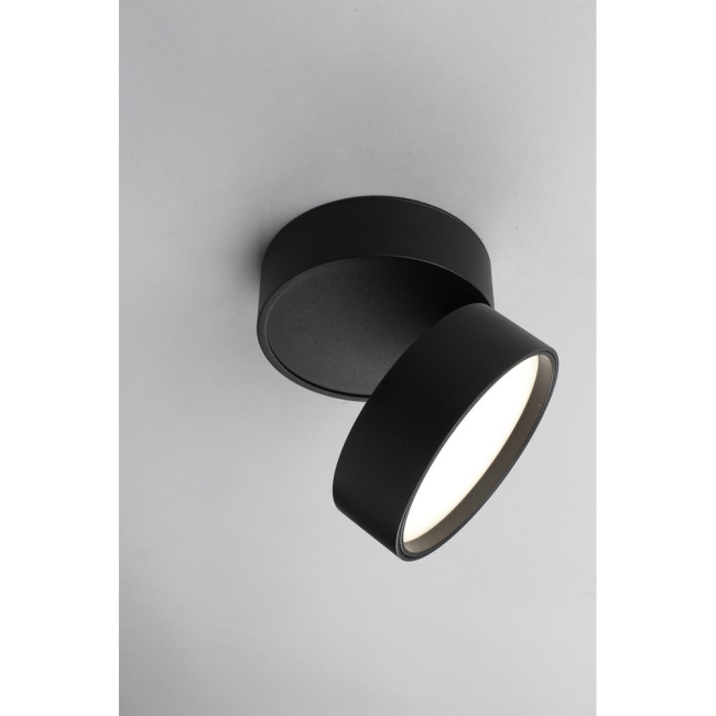 Потолочный светодиодный светильник Omnilux Lenno OML-101319-18 Потолочный светодиодный светильник Omnilux Lenno OML-101319-18