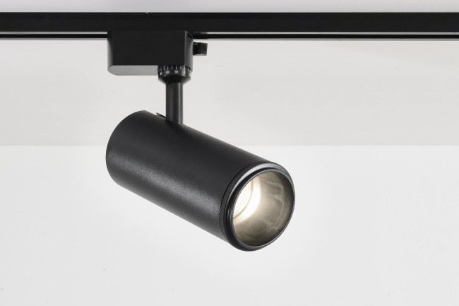 Трековый однофазный светильник Crystal Lux CLT 0.31 021 BK 3CCT ZOOM Трековый однофазный светильник Crystal Lux CLT 0.31 021 BK 3CCT ZOOM