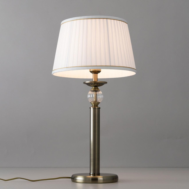 Настольная лампа Citilux Гера CL433813 Настольная лампа Citilux Гера CL433813