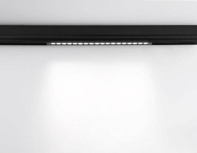 Трековый магнитный светильник Ambrella Light Magnetic 220V GL1312 Трековый магнитный светильник Ambrella Light Magnetic 220V GL1312