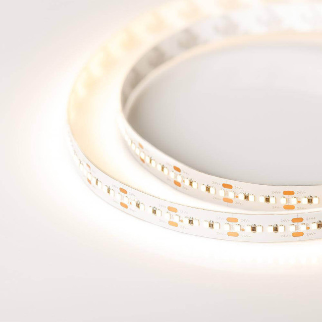 Светодиодная лента Arlight 21,6W/m 300LED/m 2216SMD теплый белый 5M 023590(2) Светодиодная лента Arlight 21,6W/m 300LED/m 2216SMD теплый белый 5M 023590(2)