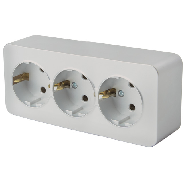 Розетка 3-местная с/з Stekker София MST16-13-03 49330 Розетка 3-местная с/з Stekker София MST16-13-03 49330