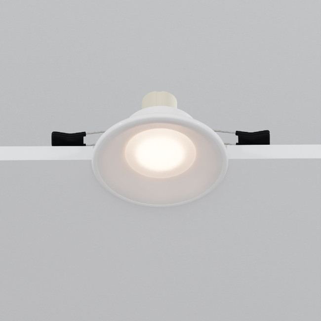 Встраиваемый светильник Maytoni Spark DL096-GU10-W Встраиваемый светильник Maytoni Spark DL096-GU10-W