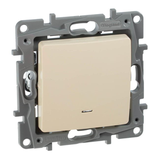 Выключатель одноклавишный Legrand Etika 10A 250V с подсветкой слоновая кость 672303 Выключатель одноклавишный Legrand Etika 10A 250V с подсветкой слоновая кость 672303