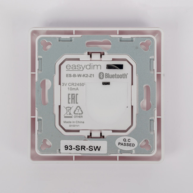 Настенная радиопанель SWG ES-B-W-K2-Z1 013295 Настенная радиопанель SWG ES-B-W-K2-Z1 013295