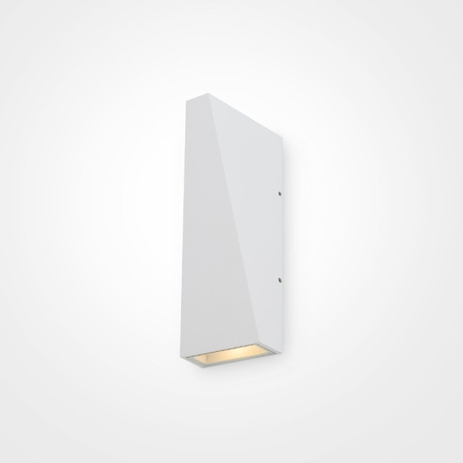 Уличный настенный светодиодный светильник Maytoni Times Square O580WL-L6W